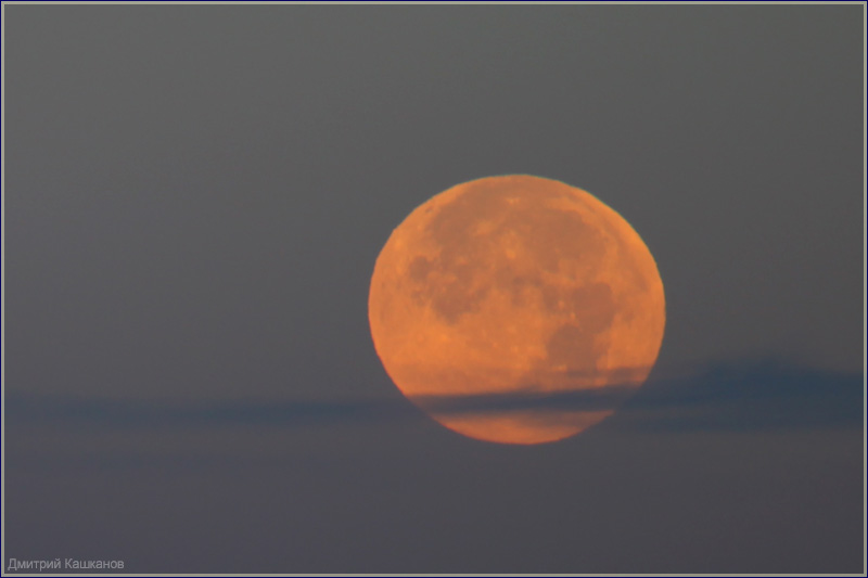 Красная луна. Фото