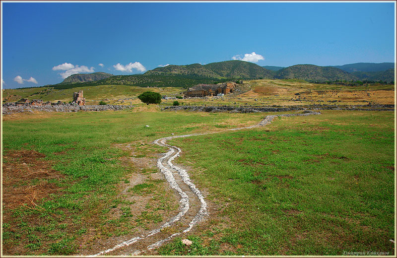 Античный театр и древний водопровод. Фотографии Хиераполис. Турция