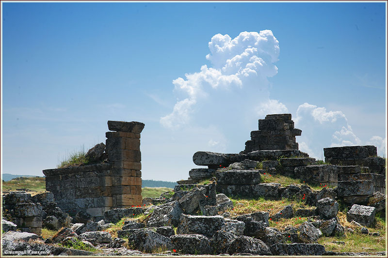 Руины древнего города. Хиераполис. Турция