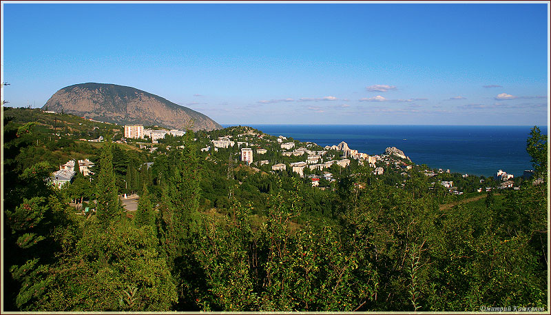 Гурзуф. Вид с горы. Крым. Черное море