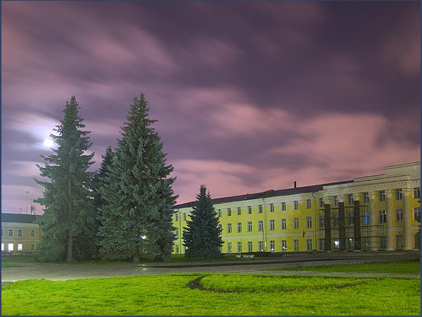 Ночное фото. Законодательное собрание. Достопримечательности Нижнего Новгорода. Фото