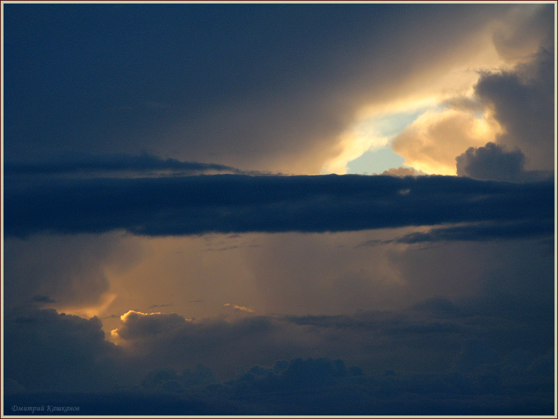 Черные тучи. Грозовые облака. Грозовое небо. Фото неба и облаков