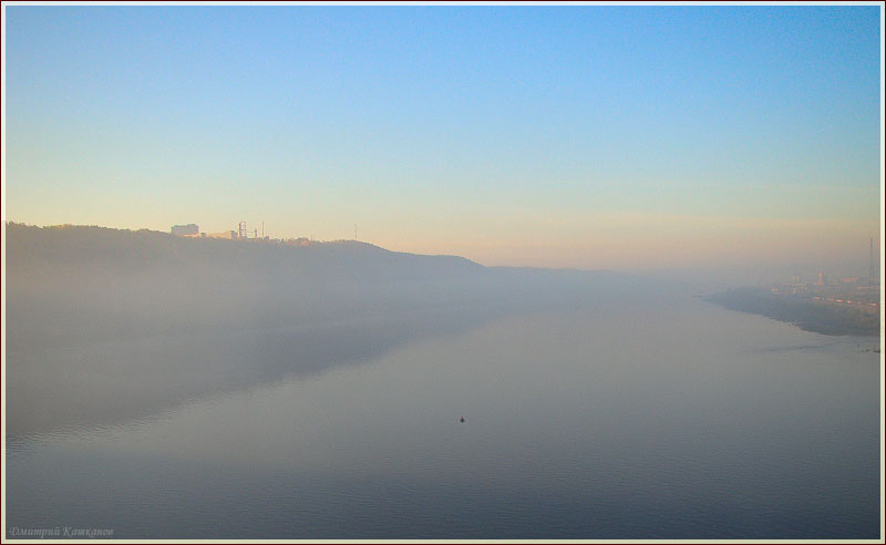 Утро на реке. Река Ока утром. Туман над водой. Утренний пейзаж