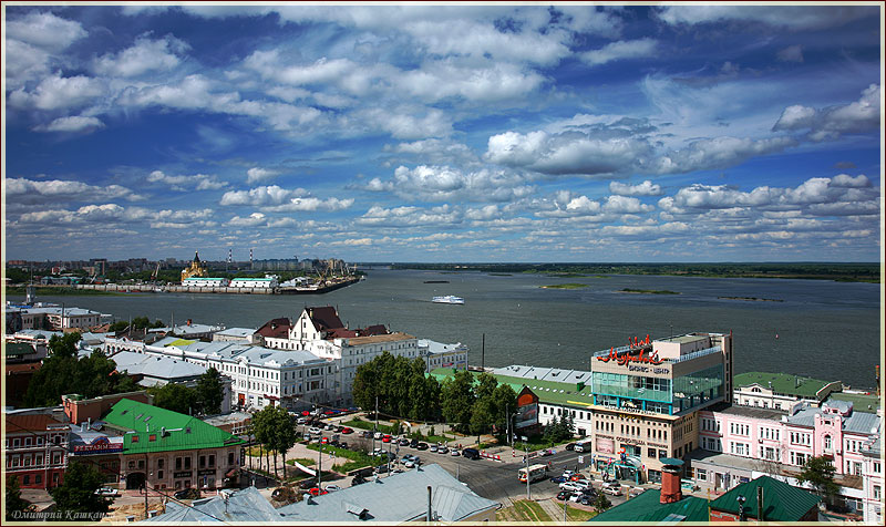 Панорама. Вид на Стрелку, Собор Александра Невского, мост через Волгу. Фото Нижнего Новгорода