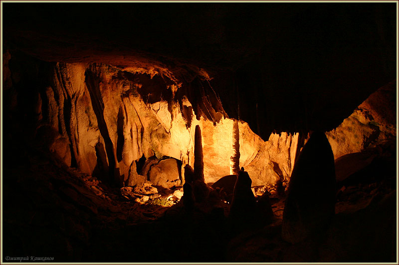 Спускаясь в недра Земли. Мраморная пещера в Крыму. Фото пещер