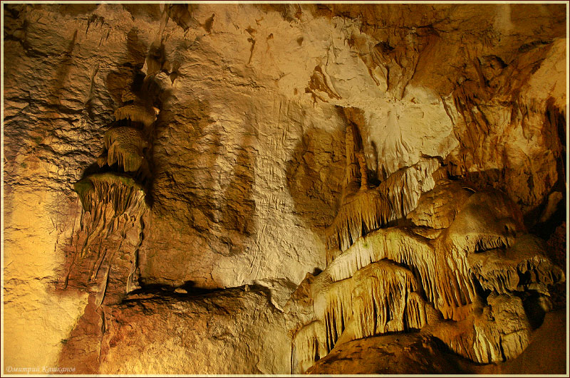 Подземный дворец. Мраморная пещера в Крыму. Фото пещер