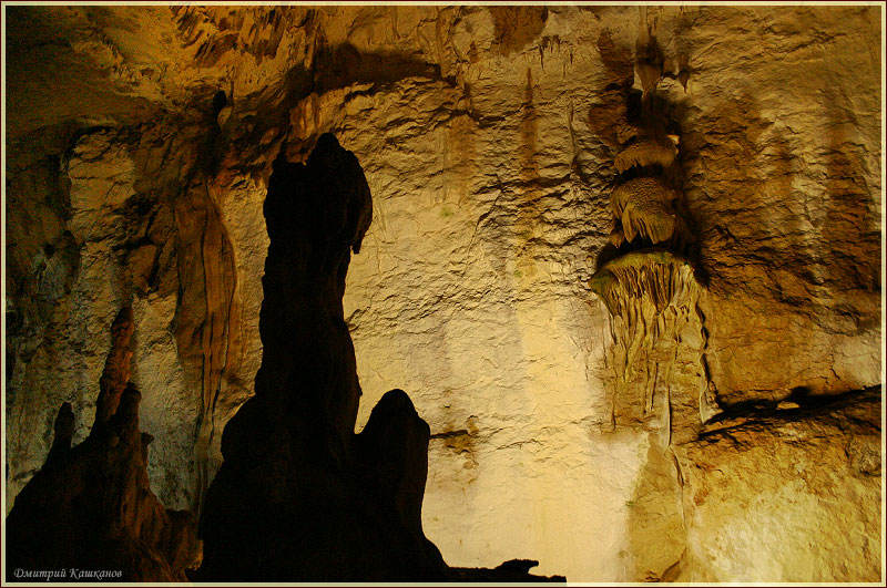 Величественная красота подземелий. Мраморная пещера в Крыму. Фото пещер