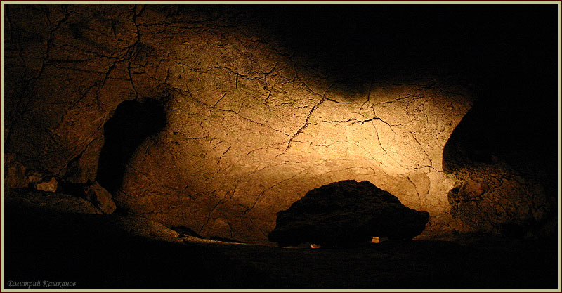 Таинственные ходы в недра земли. Красная Пещера в Крыму. Фото пещер